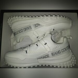 New In Box Versace Jean Couture Fondo Hyber Sneakers Size 9.5